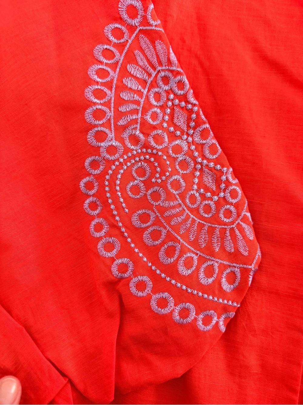 Tuckernuck Hyacinth House Embroidered Balloon Sleeve Shift tunic dress - Picture 3 of 5